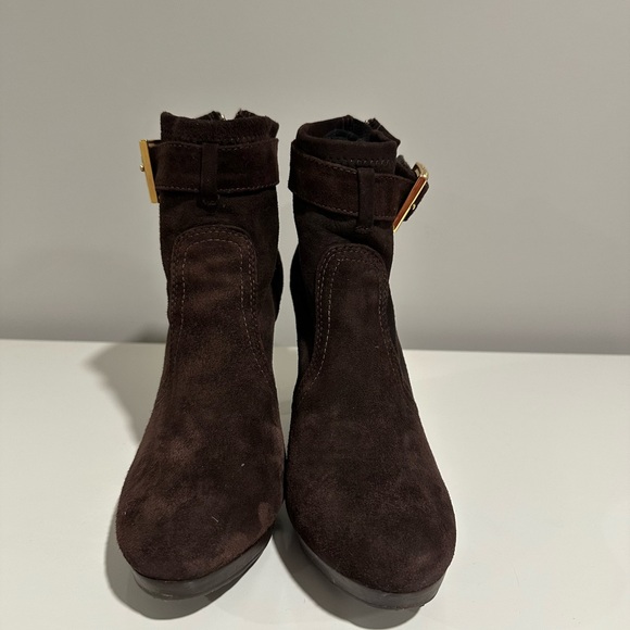 Tory Burch Chic Brown and Gold Heeled Boots with Suede Finish - Picture 2 of 5